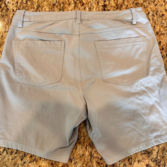 Everyday Short 2.0 9.5" - Picture 2 of 7